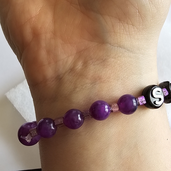 Relisted - D - Picture 8 of 8